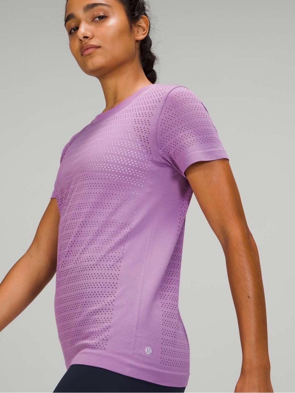 Lululemon Swiftly Breathe Short Sleeve size 4